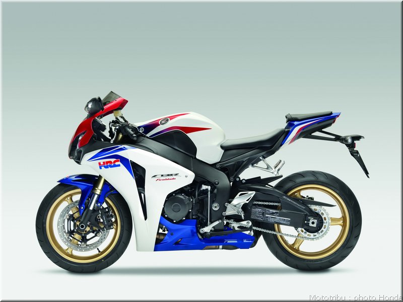 honda-cbr1000rr-2009_002