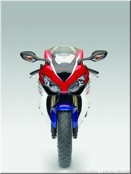 honda-cbr1000rr-2009_007