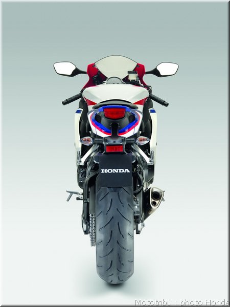 honda-cbr1000rr-2009_008
