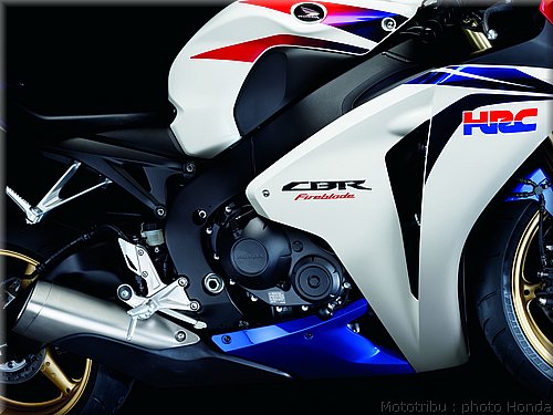 honda-cbr1000rr-2009_025.jpg