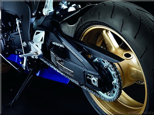 honda-cbr1000rr-2009_036.jpg