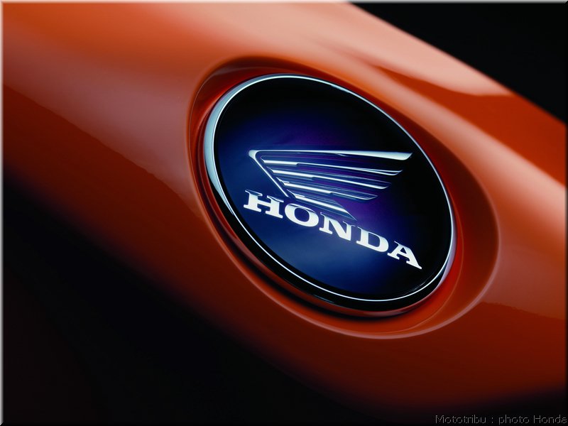 honda_cbr1000_rrabs_011