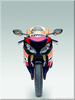 honda_cbr1000_rrabs_009.jpg
