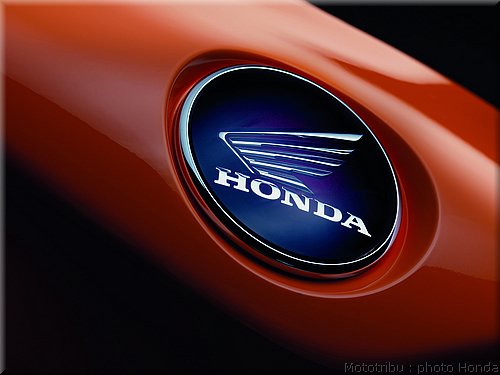 honda_cbr1000_rrabs_011.jpg