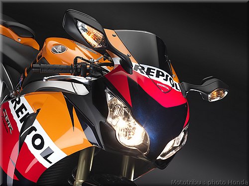 honda_cbr1000_rrabs_014.jpg