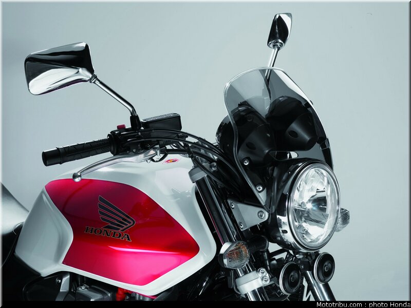 honda_cb1300_2009_008