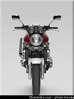 honda_cb1300_2009_009.jpg