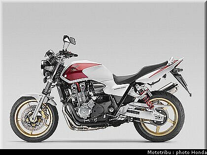 tnhonda_cb1300_2009_007.jpg