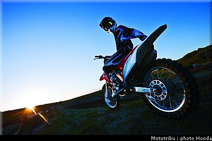 honda_450crf_2009_001.jpg