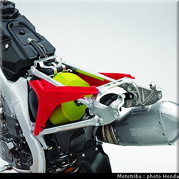 honda_450crf_2009_042.jpg