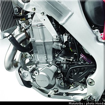 honda_450crf_2009_043.jpg