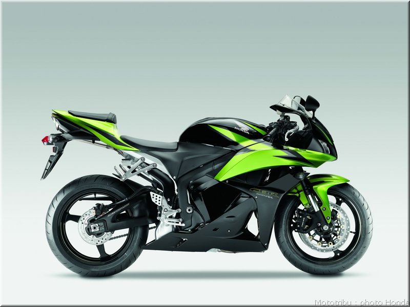 honda_600cbr_2009_011