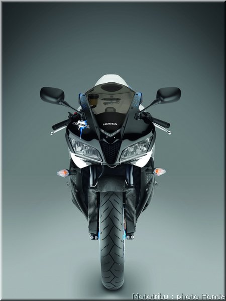 honda_600cbr_2009_015