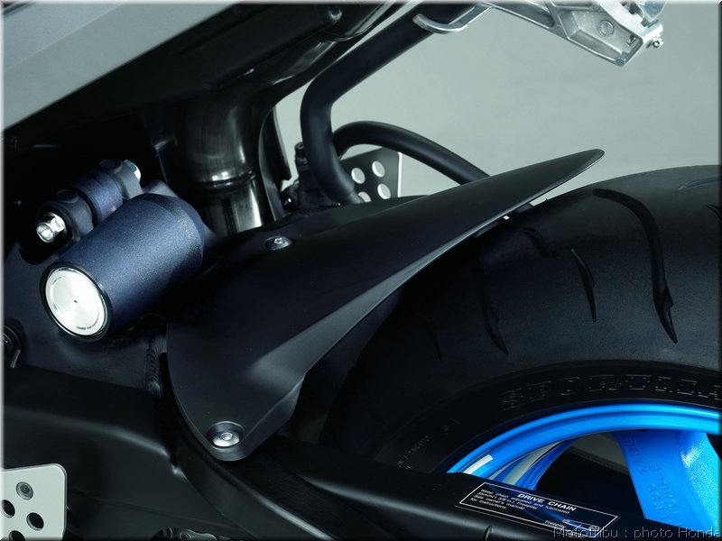 honda_600cbr_2009_044