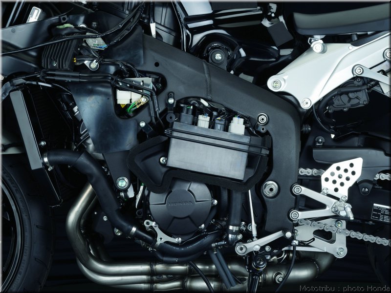 honda_600cbr_2009_058