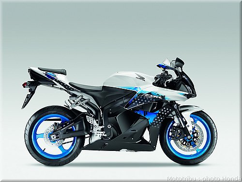 honda_600cbr_2009_005.jpg