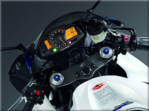 honda_600cbr_2009_020.jpg