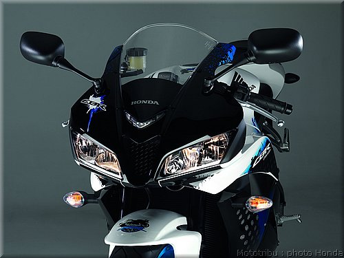 honda_600cbr_2009_046.jpg
