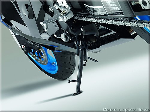 honda_600cbr_2009_047.jpg