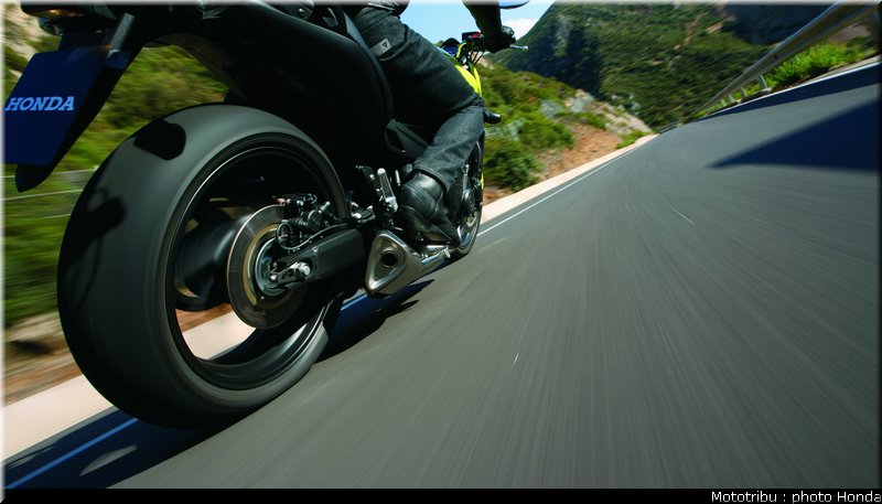 honda_600hornet_2009_0024