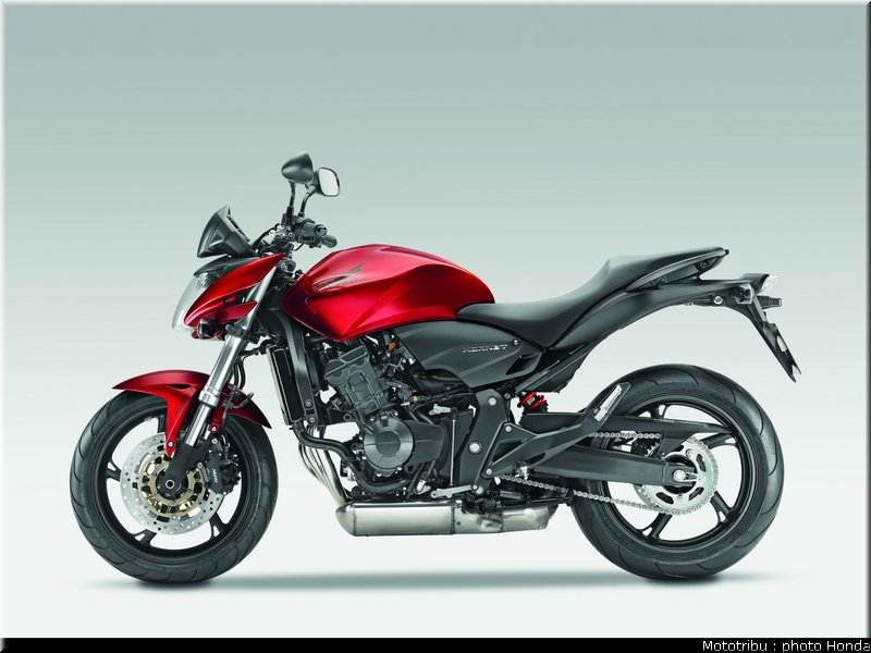 honda_600hornet_2009_0028