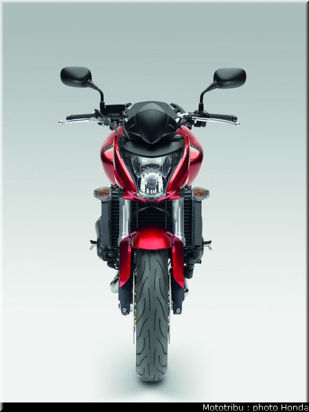 honda_600hornet_2009_0049