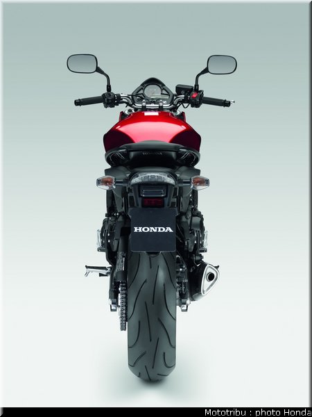 honda_600hornet_2009_0054