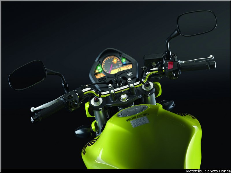 honda_600hornet_2009_0065