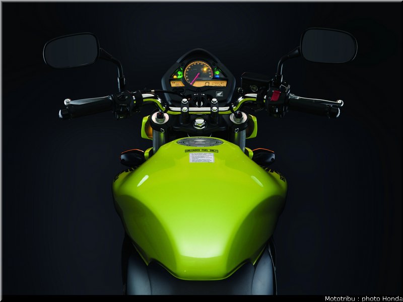 honda_600hornet_2009_0066