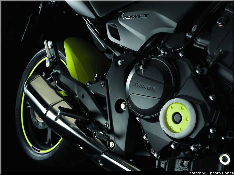 honda_600hornet_2009_0091