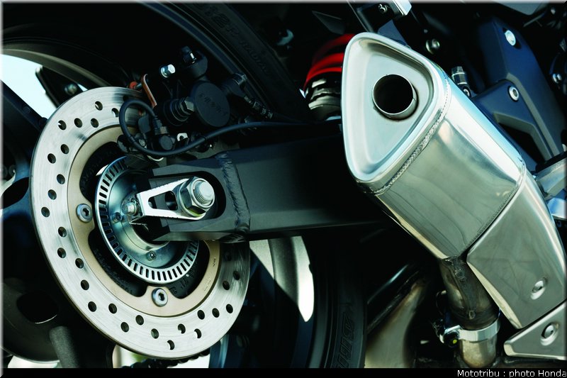 honda_600hornet_2009_0098