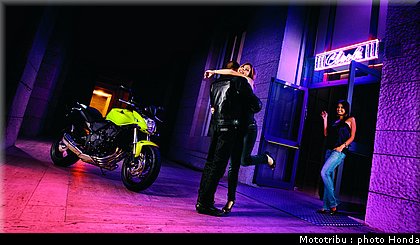 honda_600hornet_2009_0007.jpg