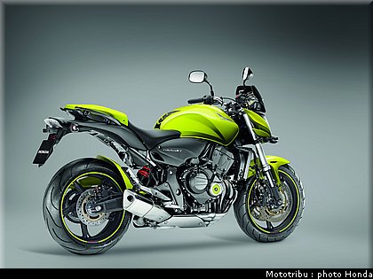 honda_600hornet_2009_0036.jpg