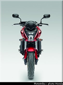 honda_600hornet_2009_0049.jpg