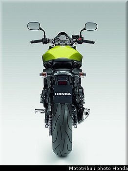 honda_600hornet_2009_0057.jpg