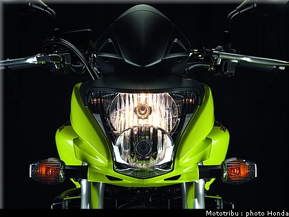 honda_600hornet_2009_0061.jpg
