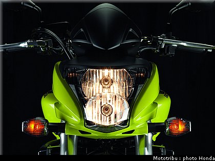 honda_600hornet_2009_0062.jpg