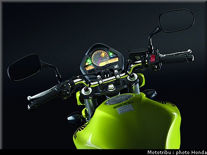 honda_600hornet_2009_0065.jpg