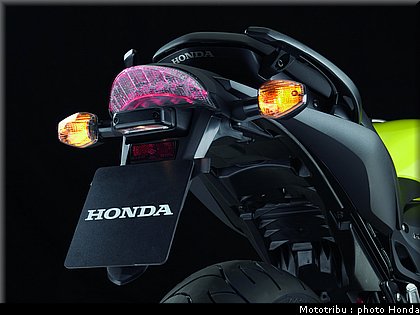 honda_600hornet_2009_0078.jpg