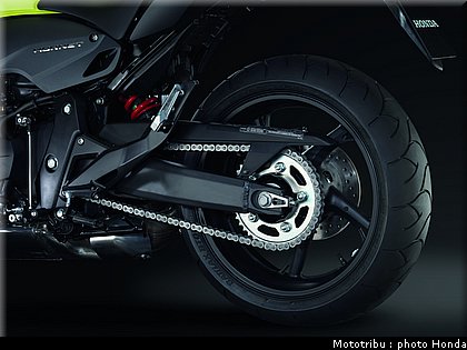 honda_600hornet_2009_0081.jpg