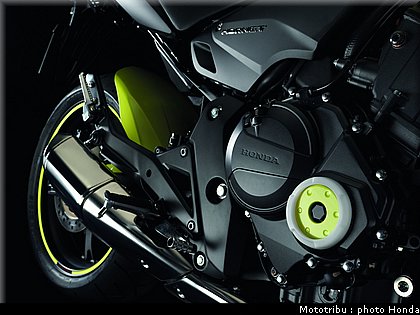 honda_600hornet_2009_0091.jpg