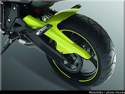 honda_600hornet_2009_0093.jpg