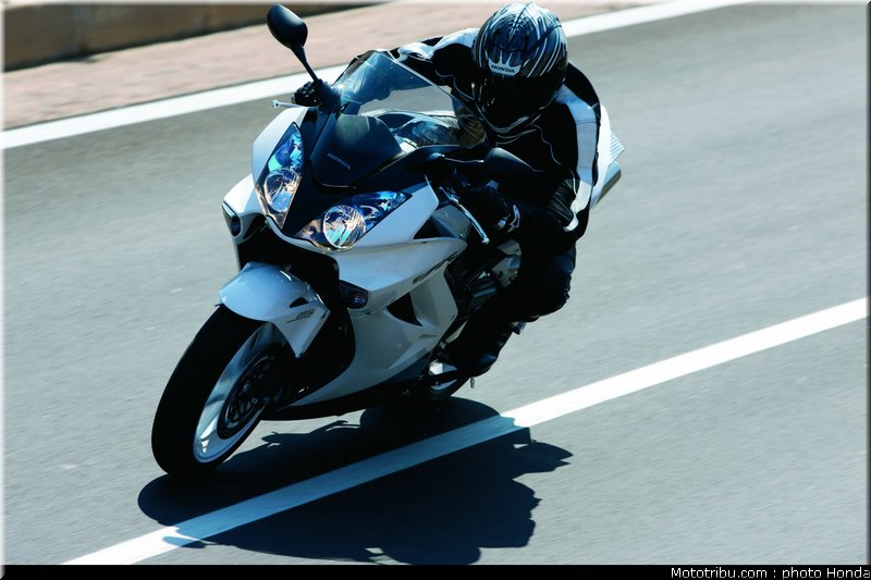 honda_800_vfr_2009_003