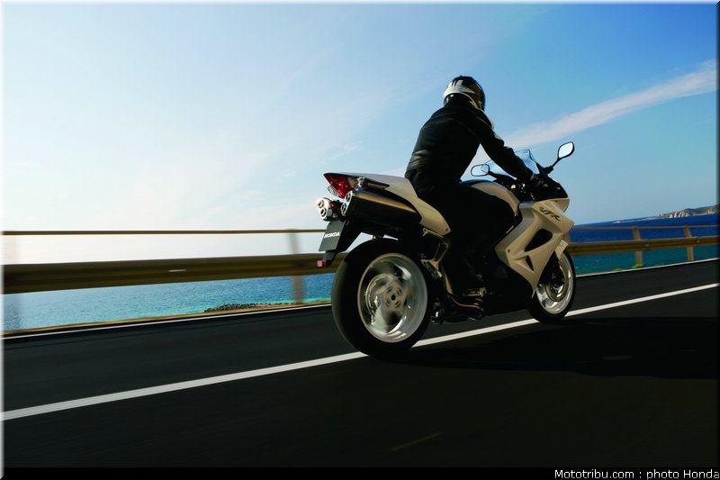 honda_800_vfr_2009_006