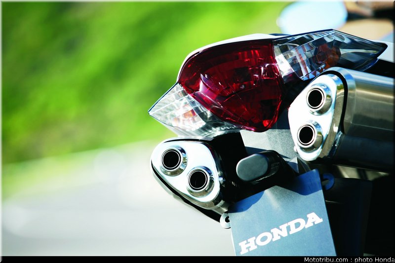 honda_800_vfr_2009_008