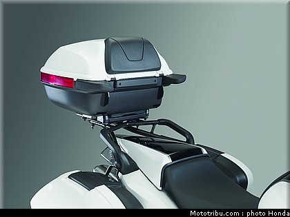 honda_800_vfr_2009_051.jpg