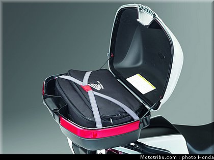 honda_800_vfr_2009_058.jpg
