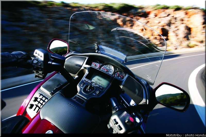honda_goldwing_2009_003