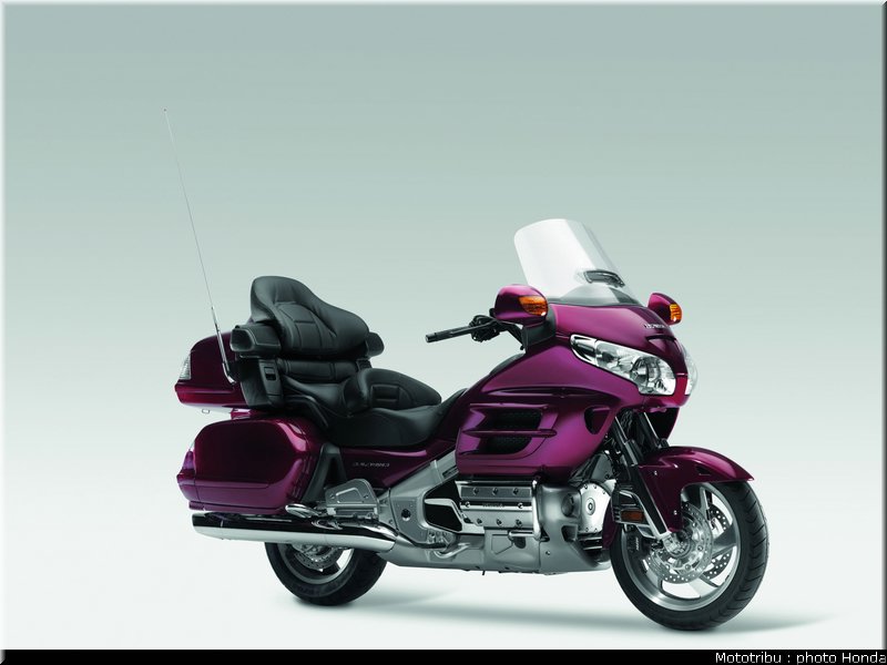honda_goldwing_2009_009
