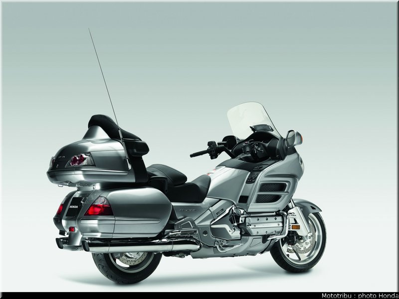honda_goldwing_2009_012